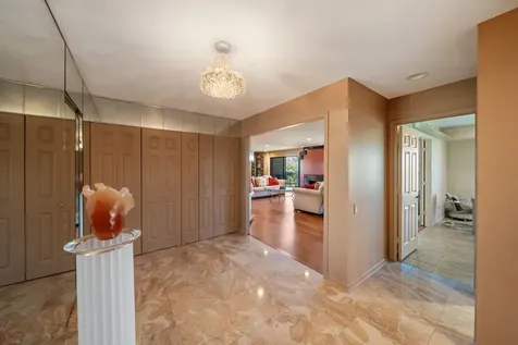 3810 Mission Hills Road Northbrook IL 60062