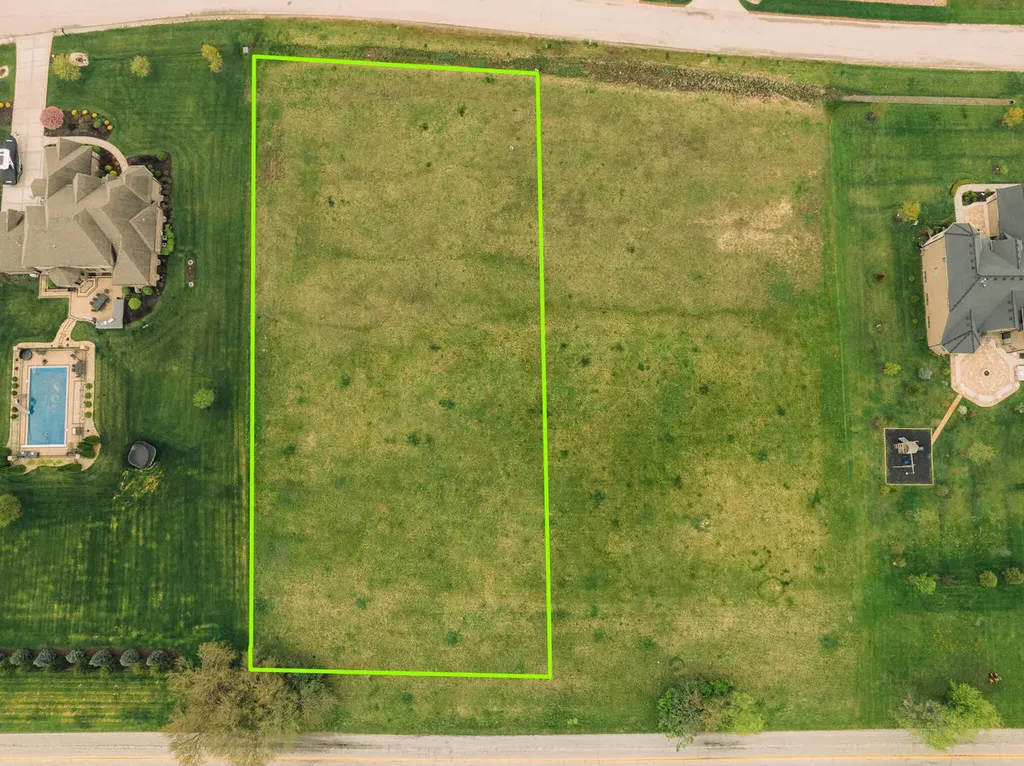 18485 South Pineprairie Drive Mokena IL 60448