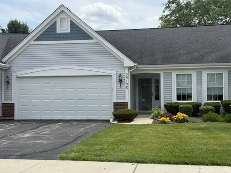 2746 North Augusta Drive Wadsworth IL 60083