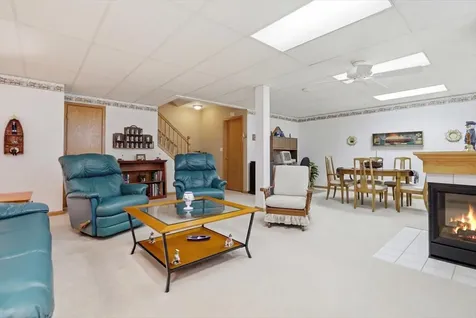 2746 North Augusta Drive Wadsworth IL 60083