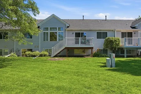 2746 North Augusta Drive Wadsworth IL 60083