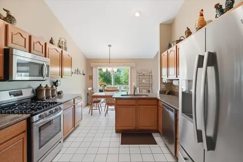 2746 North Augusta Drive Wadsworth IL 60083
