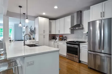 5632 West Pensacola Avenue Chicago IL 60634