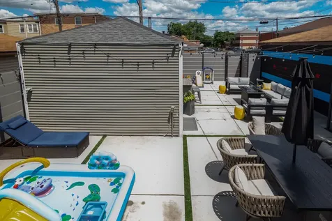 5632 West Pensacola Avenue Chicago IL 60634