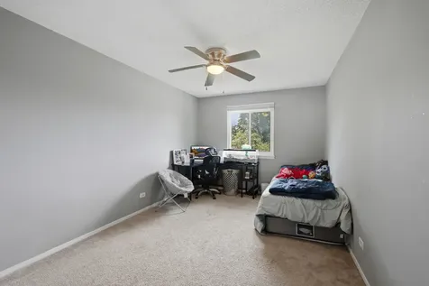 1713 Fulton Lane Hanover Park IL 60133