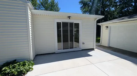527 Sehring Street Joliet IL 60436