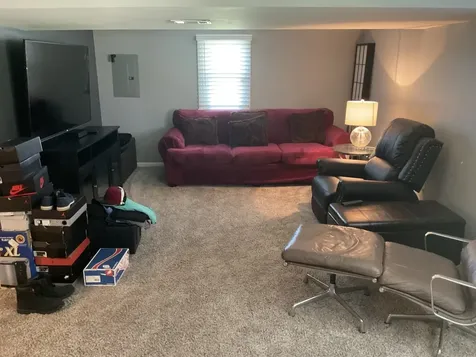 246 South Ingleside Avenue Glenwood IL 60425