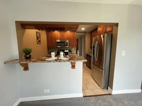 1880 Bonnie Lane Hoffman Estates IL 60169