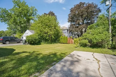 735 Prairie Avenue Barrington IL 60010