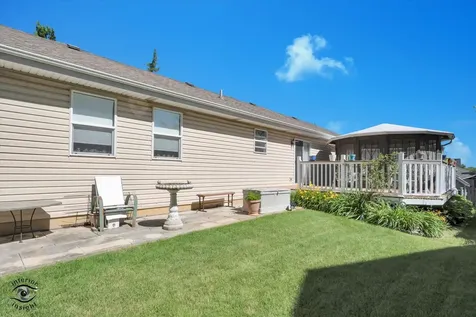 930 Meadowbrook Road Elwood IL 60421