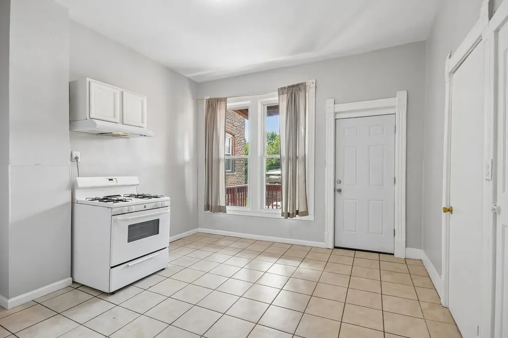 1914 South Hamlin Avenue Chicago IL 60623