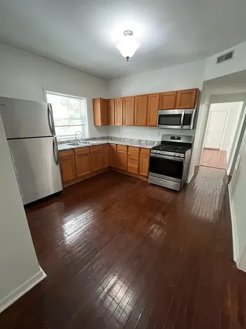 2724 West Chicago Avenue Chicago IL 60622
