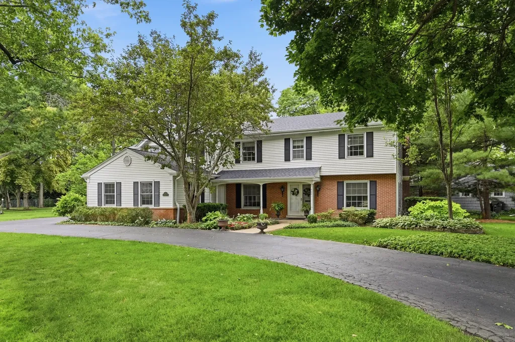 700 South Drive Burr Ridge IL 60527