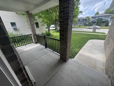 6939 West 95th Place Oak Lawn IL 60453