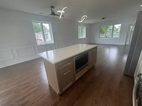 6939 West 95th Place Oak Lawn IL 60453