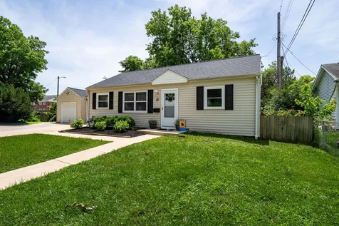 20 University Court Normal IL 61761