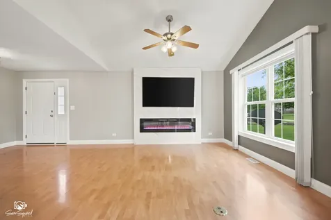 15744 Cove Circle Plainfield IL 60544