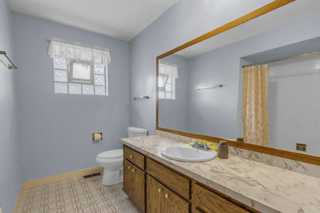 7736 West 157th Place Orland Park IL 60462
