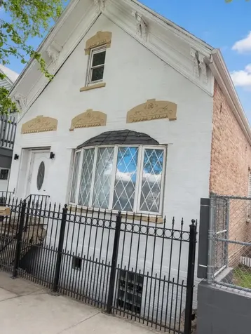 1439 West 16th Street Chicago IL 60608