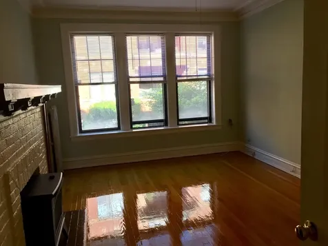 1124 West Pratt Boulevard Chicago IL 60626