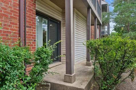 3070 Pheasant Creek Drive Northbrook IL 60062