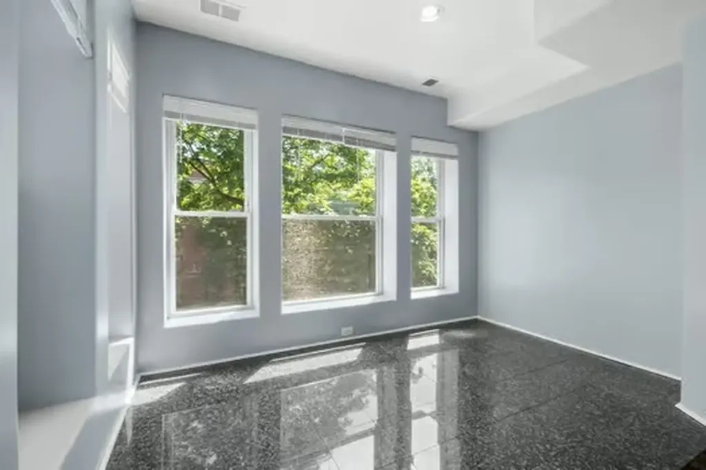 6710 South Ridgeland Avenue Chicago IL 60649