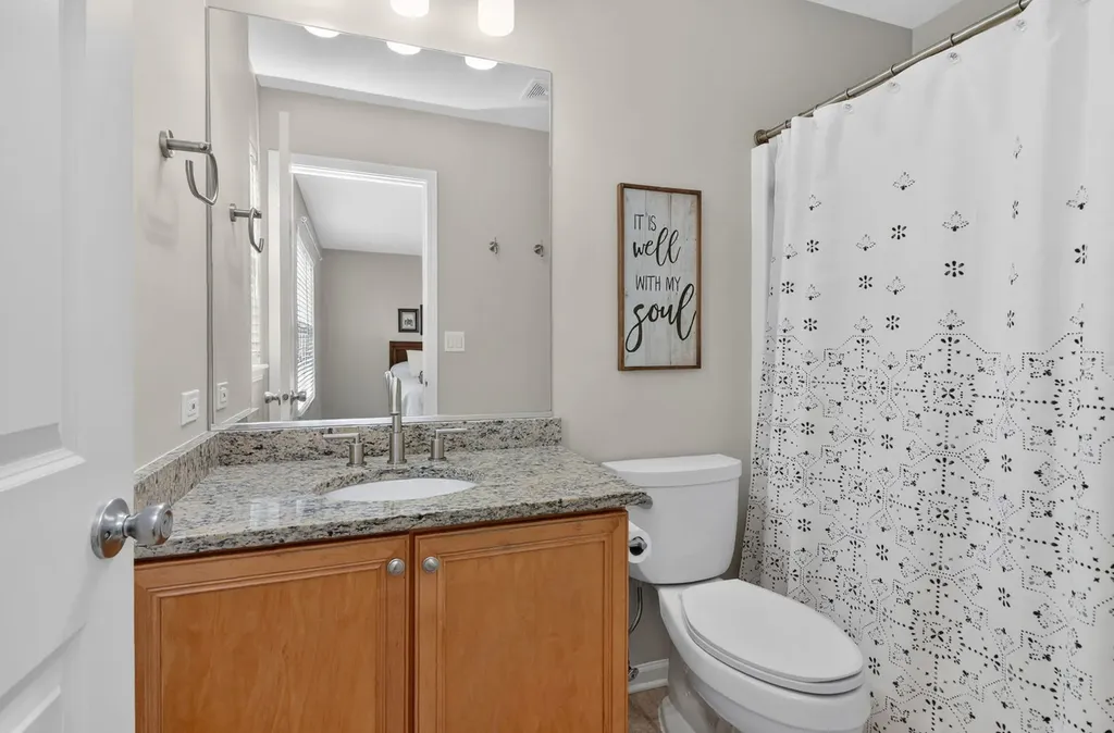 0S070 Lee Court Winfield IL 60190