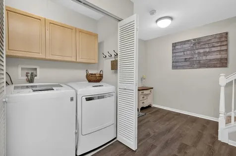 0S070 Lee Court Winfield IL 60190