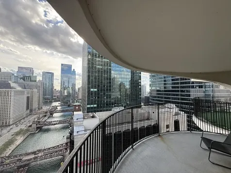 300 North State Street Chicago IL 60654