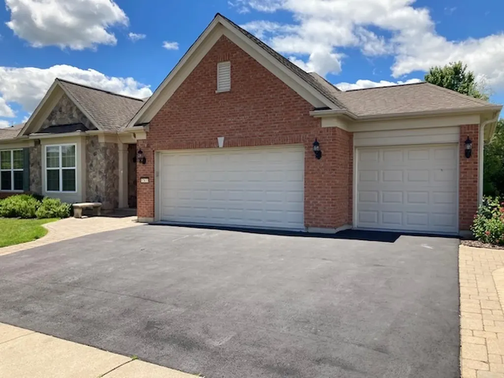 12633 Bluebell Avenue Huntley IL 60142