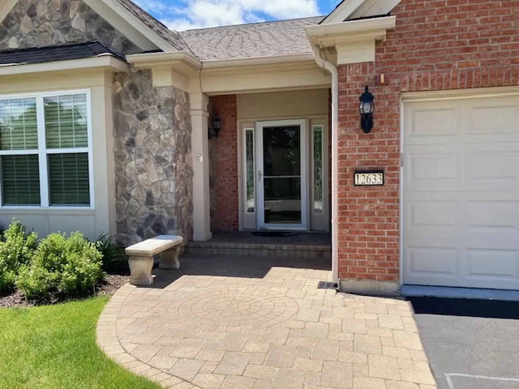 12633 Bluebell Avenue Huntley IL 60142