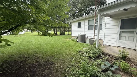 203 South Whitehead Street Tolono IL 61880
