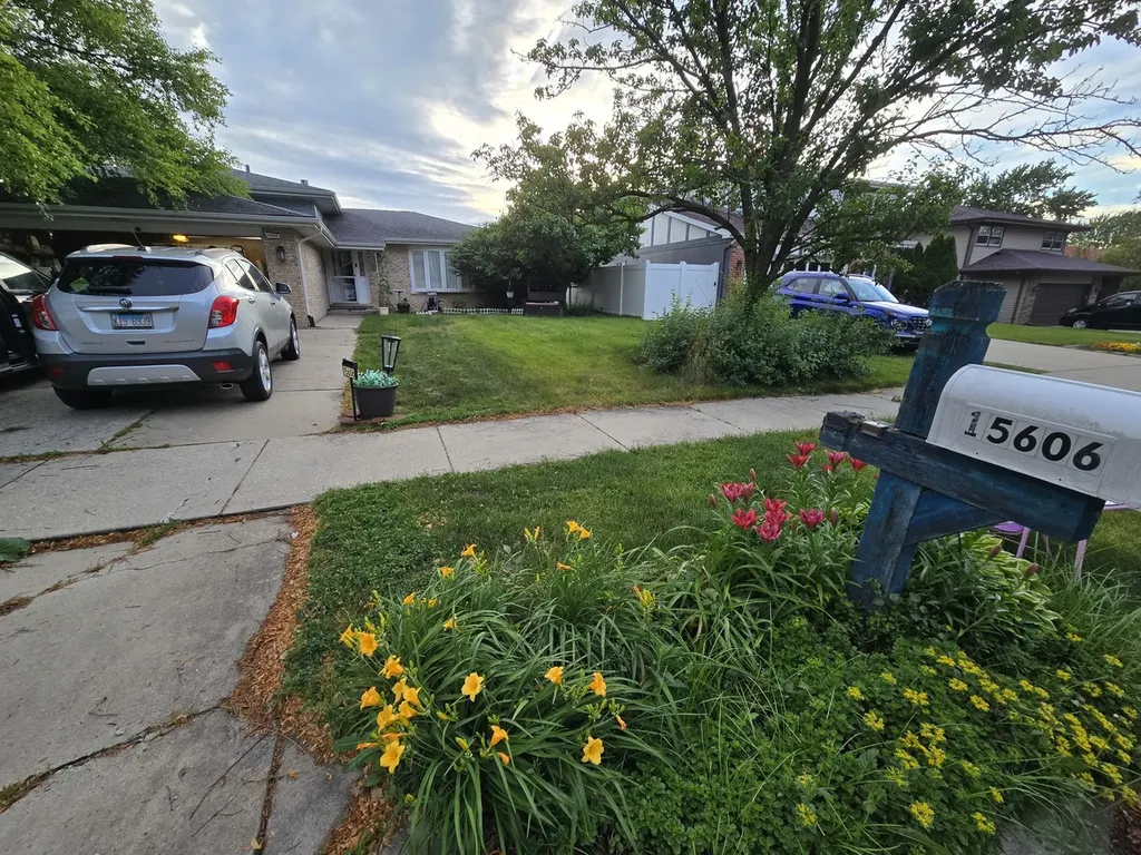15606 Vista Drive Oak Forest IL 60452
