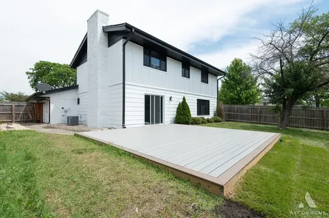214 Cambridge Lane Bloomingdale IL 60108