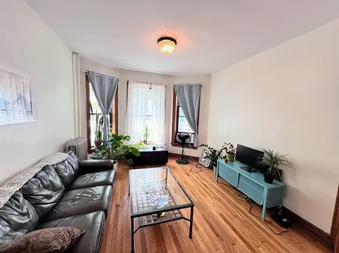 3216 West Altgeld Street Chicago IL 60647