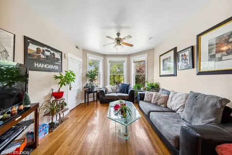 4247 West Melrose Street Chicago IL 60641
