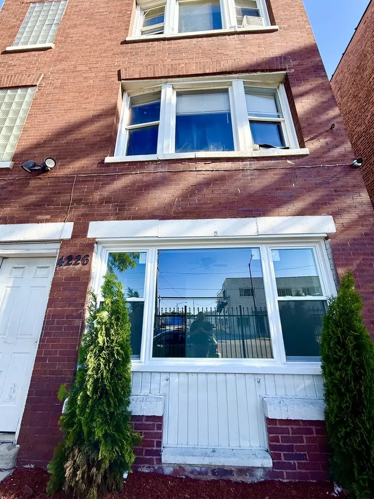 4226 West Ogden Avenue Chicago IL 60623