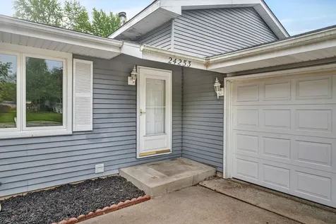 24253 South Edwin Drive Channahon IL 60410