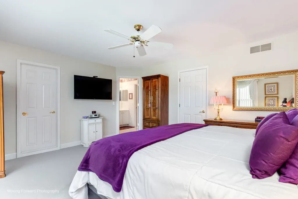 2737 Cameron Court Darien IL 60561