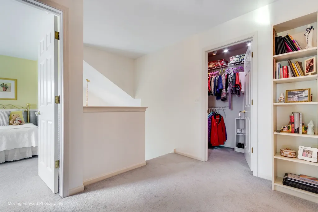 2737 Cameron Court Darien IL 60561