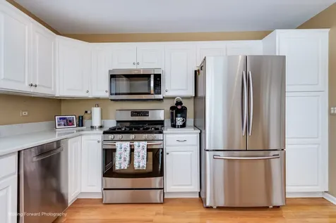 2737 Cameron Court Darien IL 60561