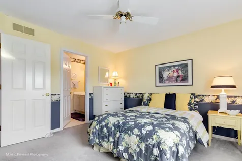 2737 Cameron Court Darien IL 60561