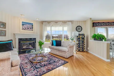 2737 Cameron Court Darien IL 60561