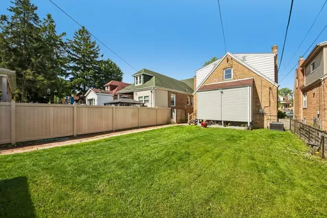 3121 North Nottingham Avenue Chicago IL 60634