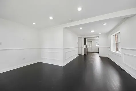 3121 North Nottingham Avenue Chicago IL 60634