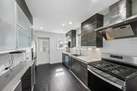 3121 North Nottingham Avenue Chicago IL 60634