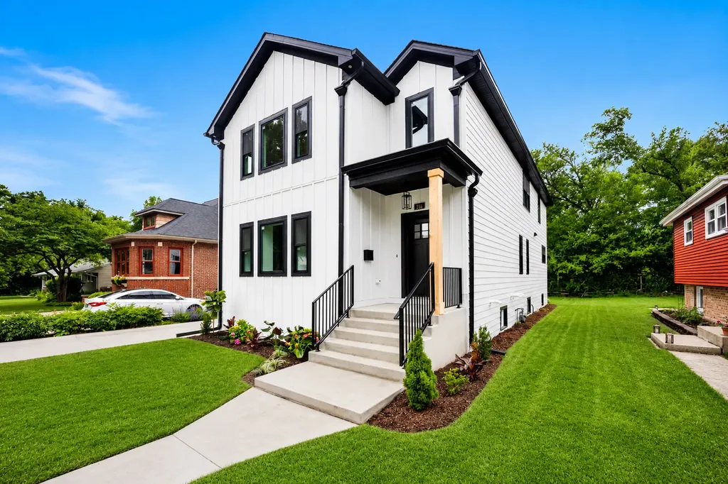 218 North Park Avenue Lombard IL 60148