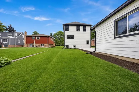 218 North Park Avenue Lombard IL 60148