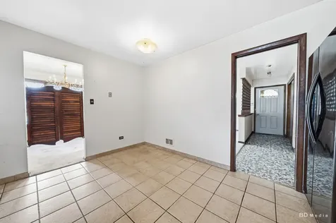 9304 Meade Avenue Oak Lawn IL 60453