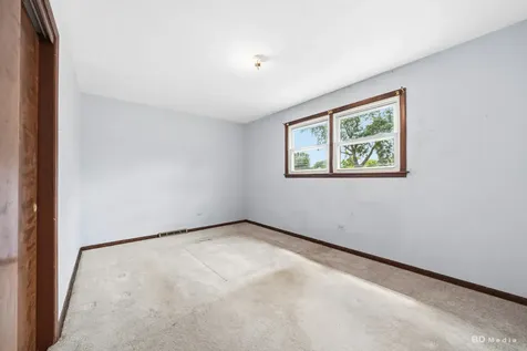 9304 Meade Avenue Oak Lawn IL 60453
